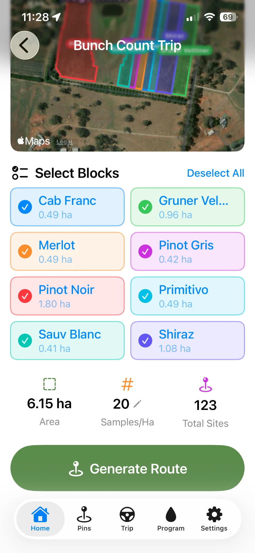 VineTrack mobile yield analytics comparing seasonal yield trends across blocks